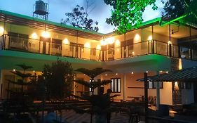 Koshy'S Beach Front Homestay