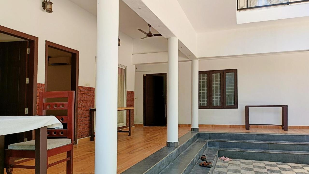 Koshy'S Beach Front Homestay Mararikulam Exterior photo
